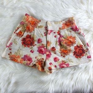 ZARA || floral shorts